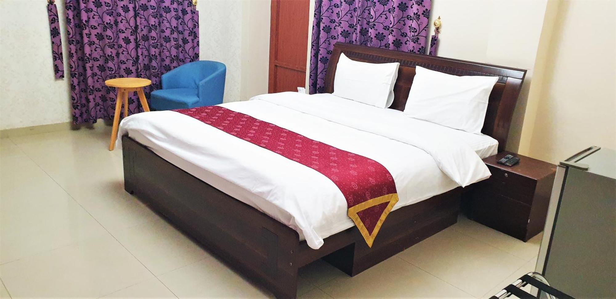Bahla Hotel And Apartments Екстер'єр фото