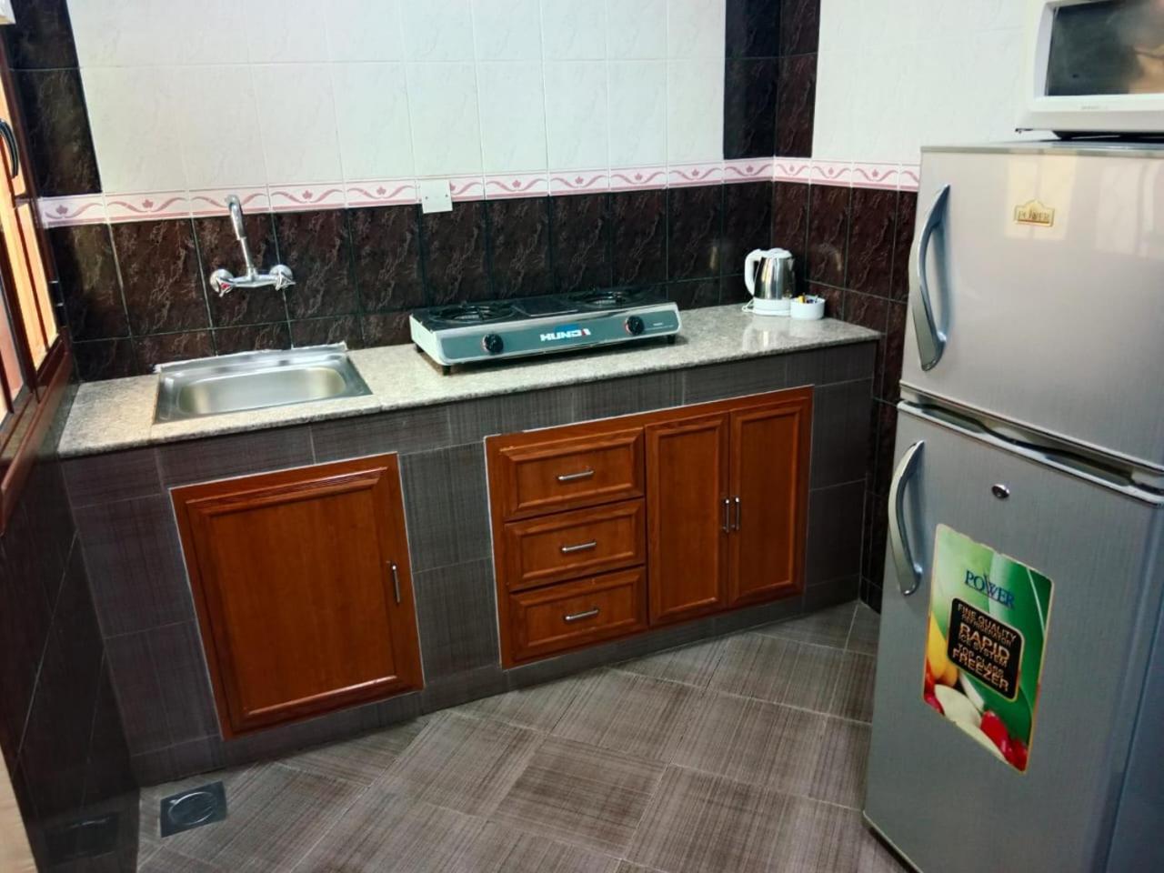 Bahla Hotel And Apartments Екстер'єр фото