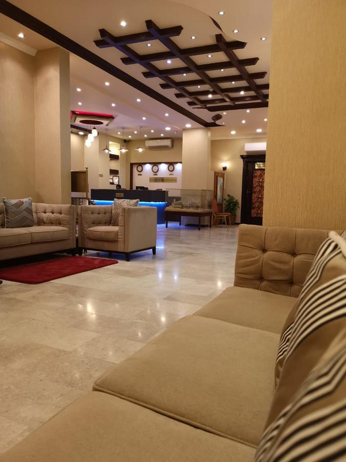 Bahla Hotel And Apartments Екстер'єр фото